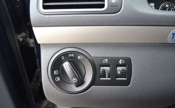 Volkswagen Touran II 1.6 TDI 105KM 2014 Volkswagen Touran Bezwypadkowy - Serwis - OPLACONY - Bez Korozji 1.6 105KM, zdjęcie 37