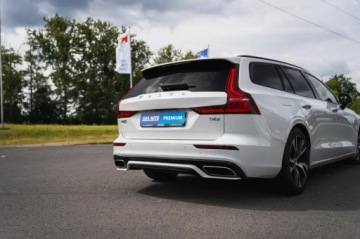 Volvo V60 II  Kombi 2.0 T4 190KM 2020 Volvo V60 T4 2.0, Salon Polska, Serwis ASO, zdjęcie 10