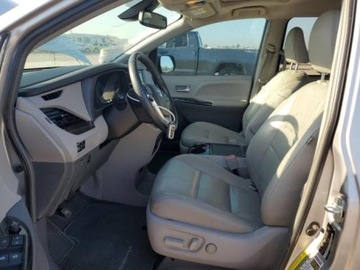 Toyota Sienna III 2018 Toyota Sienna Toyota Sienna XLE Auto Access Seat (Natl) 3.5 Benzyna 296KM, zdjęcie 6