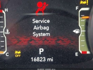 Jeep Wrangler IV 2024 Jeep Wrangler 4-Door Willys 2024 3.6 Benzyna 285KM, zdjęcie 11