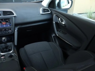 Renault Kadjar Crossover 1.2 Energy TCe 130KM 2017 Renault Kadjar 1.2 TCe, Navi, Klima, Klimatronic, zdjęcie 7