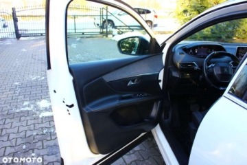 Peugeot 3008 II Crossover 1.5 BlueHDI 130KM 2020 Peugeot 3008 Peugeot 3008 1.5 BlueHDi GT Pack SampS EAT8 1.5 Diesel 130KM, zdjęcie 30