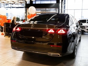 Mercedes Klasa E W214 Sedan 2.0 220d 197KM 2025 E Klasa 220 d Avantgarde 2.0 (197KM) 2025, zdjęcie 3