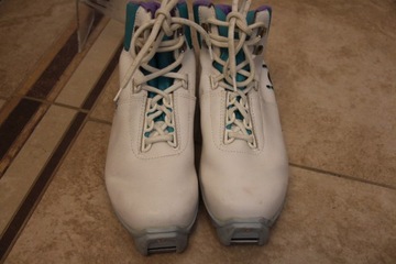 ПРОФИЛЬ JALAS SNS – РАЗМЕР 38/24 СМ – ИЗОЛИРОВАННЫЙ