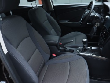  SsangYong Tivoli 1.5 T-GDI, Salon Polska, zdjęcie 8
