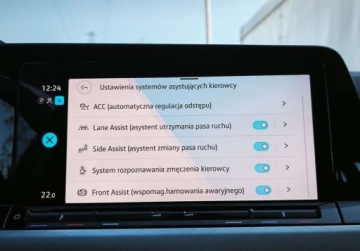 Volkswagen Golf VIII Variant 2.0 TDI 115KM 2024 Volkswagen Golf Variant Variant Life Pakiety, ACC, ergoActive z masazem i, zdjęcie 31