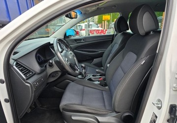 Hyundai Tucson III SUV 1.7 CRDI 115KM 2018 Hyundai Tucson 100BezwypadkowyBogata wersjasuper stan 1.7 Diesel 116KM, zdjęcie 13