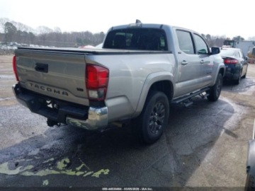 Toyota Tacoma II 2021 Toyota Tacoma SR5 V6 2021 3.5 Benzyna 278KM, zdjęcie 5