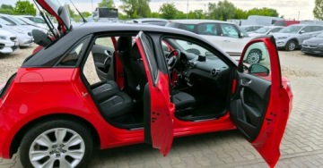 Audi A1 I Hatchback 3d 1.6 TDI 90KM 2013 Audi A1 Sportback 1,6 TDI 90KM Klima Serwis 1.6 Diesel 90KM, zdjęcie 6