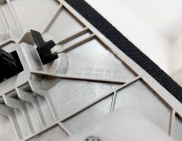 MERCEDES E-CLASS W238 КУПЕ 17-го года выпуска Облицовка задней стойки задняя правая левая