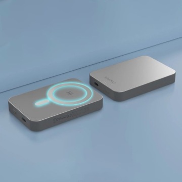 МАГНИТНЫЙ POWERBANK 10000 МАч, 15 Вт + МАГНИТНЫЙ ЧЕХОЛ ДЛЯ IPHONE 13