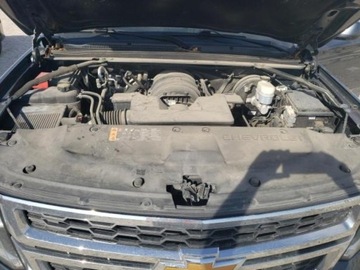 Chevrolet Suburban GMT900 2020 Chevrolet Suburban k1500 lt, 2020r., 4x4, 5.3L, zdjęcie 11