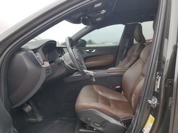 Volvo XC60 II 2021 Volvo XC 60 T5 Momentum 2021 2.0l 2.0 Benzyna 250KM, zdjęcie 7