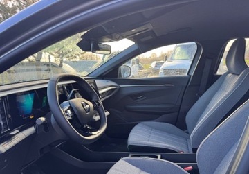 Renault Megane IV 2024 Renault Megane E-TECH Electric 60kWh 2024r niski przebieg Elektryczny, zdjęcie 6