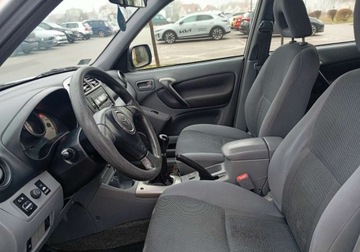 Toyota RAV4 II 1.8 VVTi 125KM 2002 Toyota RAV4 Zarejestrowany - ubezpieczony - 1,8 - 125 KM 1.8 Benzyna 125KM, zdjęcie 18