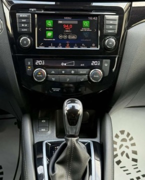 Nissan Qashqai II Crossover Facelifting 1.3 DIG-T 158KM 2021 Nissan Qashqai Automat, salon PL, Dach Panorama, Kamery 360 czujniki, Navi, zdjęcie 7