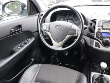 Hyundai i30 I 2008 Hyundai i30 1.6 CVVT, Klima, Klimatronic, zdjęcie 5