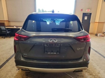 Infiniti QX50 2021 Infiniti QX50 Essential 2021 2.0 Benzyna 268KM, zdjęcie 2