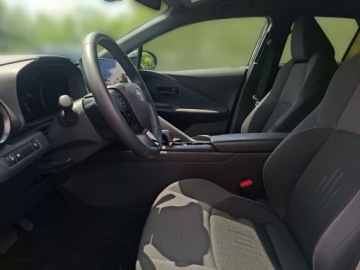 Toyota C-HR II SUV 1.8 Hybrid 140KM 2024 Toyota C-HR 1.8 Hybrid Style 1.8 Hybrid Style, zdjęcie 12
