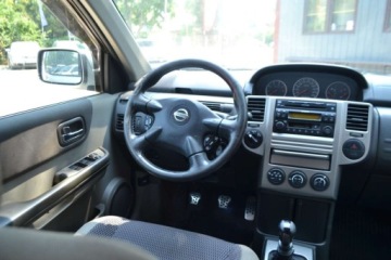 Nissan X-Trail I 2.2 Di 136KM 2006 Nissan X-Trail Bemowo 2.2 Diesel 2006 rok produkcji KOMIS TYSIAK, zdjęcie 5