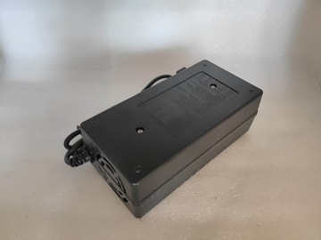 Зарядное устройство для велосипеда 36В/42В 4А 4Pin B'twin