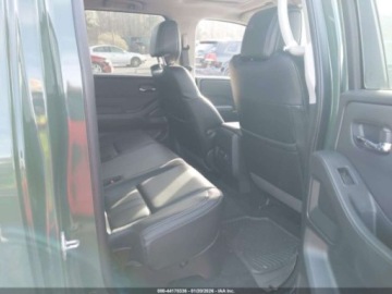 Nissan 2022 Nissan Frontier Sv 2022 3.8 Benzyna 310KM, zdjęcie 12