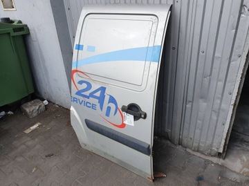 DVEŘE POSUVNÉ PRAVÉ FIAT DOBLO
