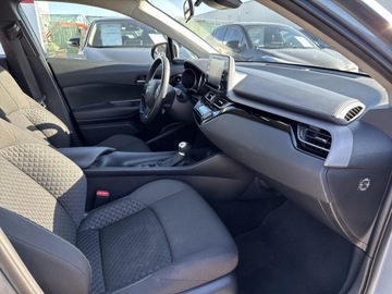 Toyota C-HR I Crossover Facelifting 1.8 Hybrid 122KM 2023 Toyota C-HR 1.8 Hybrid GPF Comfort, zdjęcie 8