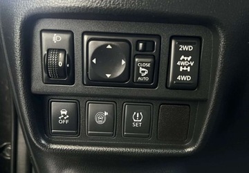 Nissan Juke I SUV Facelifting 1.6 DIG-T 190KM 2018 Nissan Juke Nissan Juke 1.6 DIG-T Tekna 4WD Xtronic EU6 1.6 Benzyna 190KM, zdjęcie 24