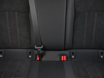 Toyota C-HR I Crossover Facelifting 2.0 Hybrid Dynamic Force 184KM 2022 Toyota C-HR 2.0 Hybrid, Salon Polska, zdjęcie 9