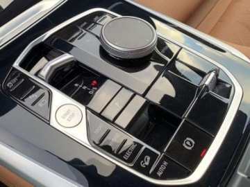 BMW X5 G05 SUV Facelifting 3.0 30d 298KM 2025 BMW X5 xDrive30d Sport Suv 3.0 (298KM) 2025, zdjęcie 14