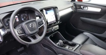 Volvo XC40 Crossover 2.0 T5 247KM 2018 Volvo XC 40 T5 247KM AWD Momentum Into Salon POLSKA I Wlasciciel Gwarancja, zdjęcie 11