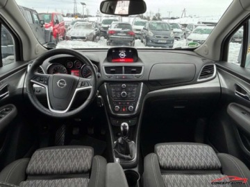 Opel Mokka I SUV 1.4 Turbo ECOTEC 140KM 2016 Opel Mokka Parkdistance IntelliLINK 1.4 Benzyna 140KM, zdjęcie 11