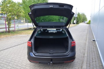 Volkswagen Passat B8 Variant 1.6 TDI BlueMotion SCR 120KM 2016 SUPER 1.6TDI 120KM SERWIS LED VIRTUAL PANORAMA KAMERA GRZ.FOTELE+KIEROWNICA, zdjęcie 8