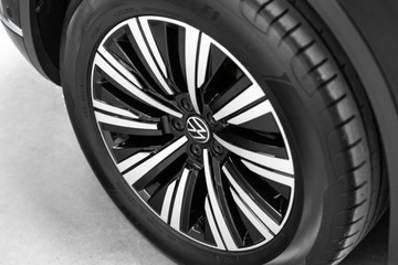 Volkswagen Touareg III SUV 3.0 V6 TSI 340KM 2021 Volkswagen Touareg 3.0 TFSI 340KM. Polska. Ideał., zdjęcie 11
