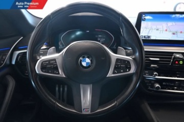 BMW Seria 5 G30-G31 Limuzyna Facelifting 2.0 520d 190KM 2023 BMW Seria 5 520d xDriveFV23Fotel SportowyRozbudowany Pakiet lusterek, zdjęcie 7