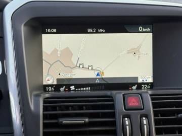 Volvo XC60 I SUV Facelifting 2.0 D4 DRIVE-E 190KM 2016 Volvo XC 60 2,0D4 190KM Navi /Alufelgi /Led/Xenon, zdjęcie 7