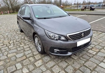 Peugeot 308 II SW Facelifting 1.2 PureTech 130KM 2019 Peugeot 308 Peugeot 308 II rok 2019 ZAREJESTROWANY, zdjęcie 1