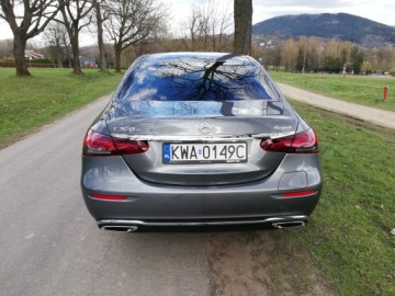 Mercedes Klasa E W214 Sedan Plug-In 2.0 300de 313KM 2023 Mercedes-Benz E 300e 4 Matic Hybryda Plug-in, zdjęcie 7