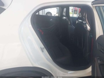 Mercedes GLA I 2017 Mercedes-Benz GLA 45 AMG 4Matic 2017 2.0l 2.0 Benzyna 375KM, zdjęcie 12