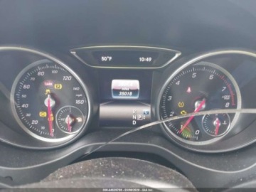 Mercedes CLA C118/X118 2019 Mercedes-Benz CLA 2019 r., 2,0L 4 MATIC 2.0 Benzyna 208KM, zdjęcie 6