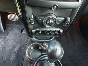 Mini Countryman R60 Crossover 1.6 184KM 2014 MINI Countryman 1.6 benzyna 184KM 4X4 2014r, zdjęcie 16