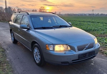 Volvo V70 II 2.4 170KM 2007 Volvo V70 Volvo V70 2.4 Momentum 2.4 Benzyna 170KM, zdjęcie 22