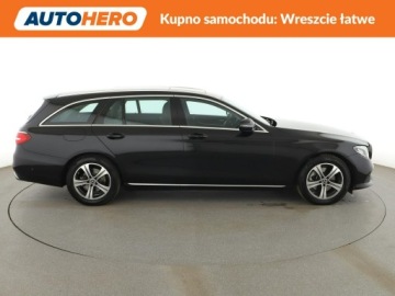 Mercedes Klasa E W213 2019 Mercedes E 200 mHEV 4x4 automat full LED, zdjęcie 8
