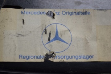 Mercedes W201 190 Средняя стойка правая