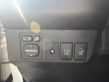 Toyota RAV4 IV MPV Facelifting 2.5 Hybrid 197KM 2017 Toyota RAV4 Toyota RAV 4 IV XENONYLEDYKamera cofania Bezwypadkowa 2.5, zdjęcie 25