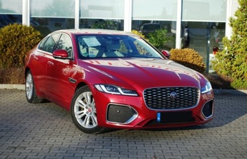 Jaguar XF II Sedan Facelifting 2.0D 204KM 2021 Jaguar XF bezwypek, AWD, panorama, skora, kamera, czujniki, AACarPlay, FV, zdjęcie 1