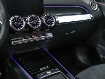 Mercedes GLB SUV 2.0 220d 190KM 2025 MERCEDES-BENZ GLB 220 d 4-Matic AMG Line 2.0 (190KM) 2025, zdjęcie 7