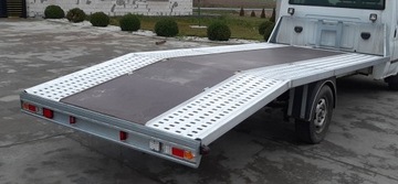 Platforma stal/alu 4,5x2 Najazd do sam. montażu PL