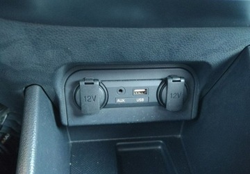 Kia Rio III Hatchback 5d Facelifting 1.4 DOHC CVVT 109KM 2015 Kia Rio Skora Ksenon Navi Kamera 1.4 Benzyna 109KM, zdjęcie 27